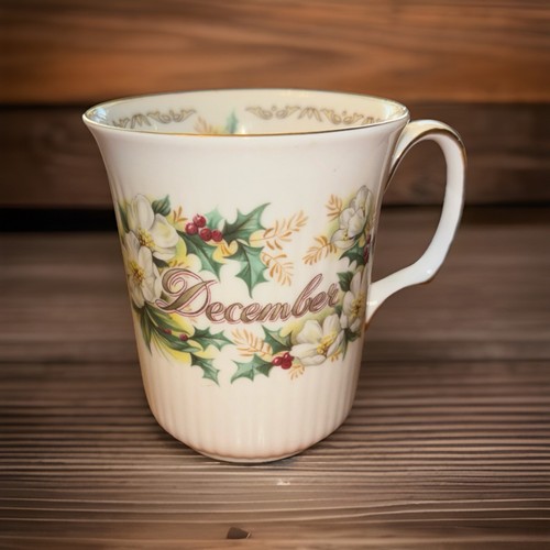 Vintage r golden crown - "e, crown"