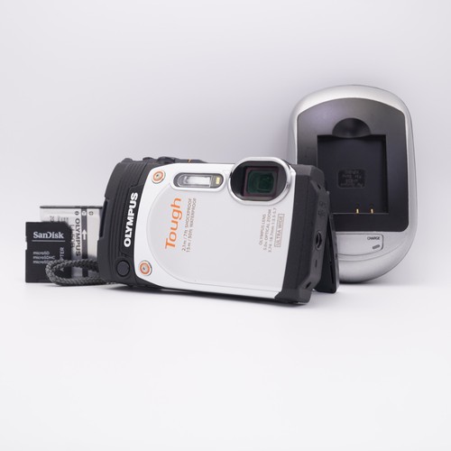Olympus tough 860 - olympus,