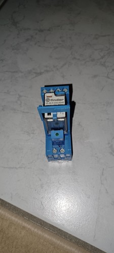 Finder socket relè - +,
