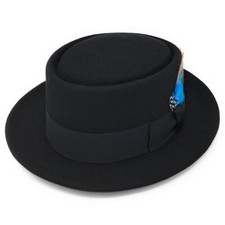 Cappello torta di maiale -
