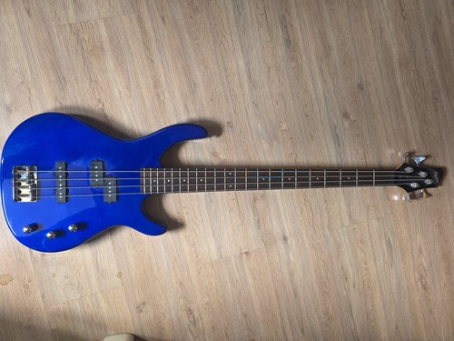 Squier fender - mb-4,