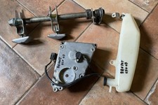 Suzuki Bandit 650 07 vaschetta liquido , perno ruota, carter supporto frizione