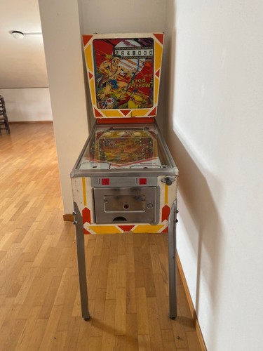 Flipper vintage red arrow new - flipper,