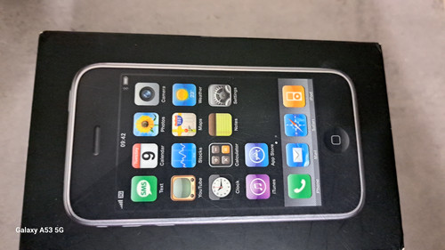 Iphone nero anno - anno, 2007