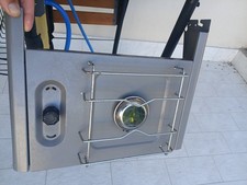 barbecue a gas con pietra lavica colore nero 