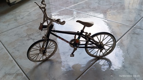 Modellino statico bmx - statico, 80