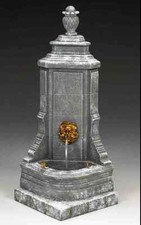 Fontana angolare natalizia