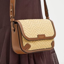 Borsa a tracolla in rafia e