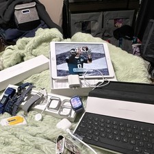 Apple iPad Silver Tablet