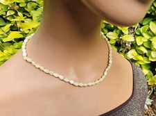 COLLIER BLANC NACRÉ PERLES