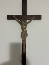 Vecchio Crocifisso In Legno