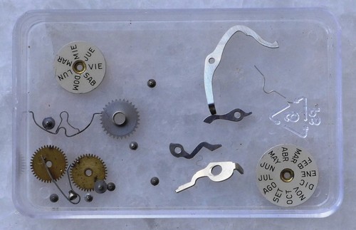 Complete wheels and screws - screws, for