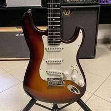 FENDER STRATOCASTER 1990