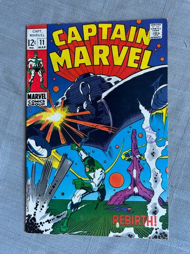Captain marvel volume 11 - captain, n°11