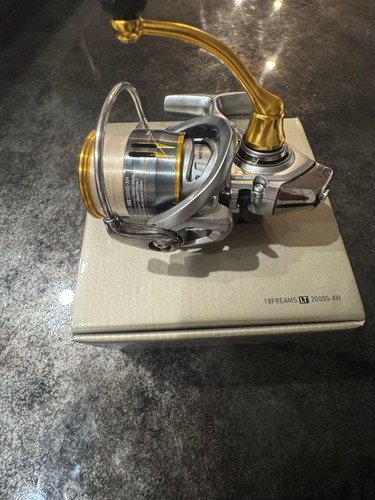 Daiwa freams 2000s w - lt, 2000s-xh