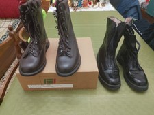 LOTTO DI 2 PAIA DI ANFIBI  EI