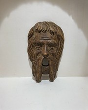 Antica maschera in legno