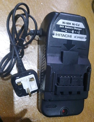 Caricabatterie hitachi - ,