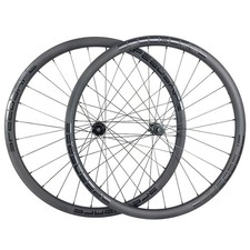 Set ruote in carbonio tubeless