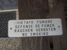 originale-vintage INSEGNA TARGA VAGONE TRENO vietato fumare 4 lingue mis.14x4,5