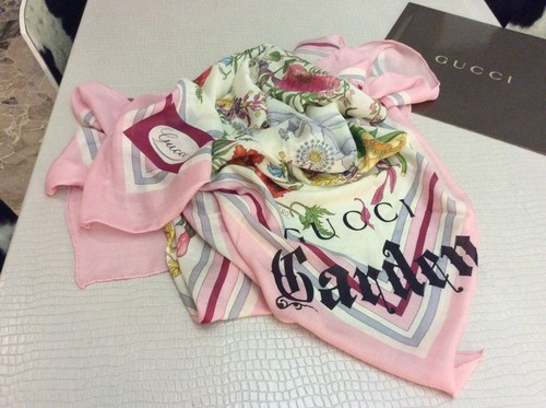 Gucci maxi foulard variopinto - maxi,