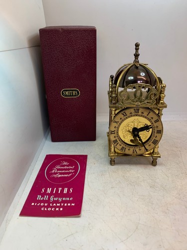 Ancienne pendulette marque - de,