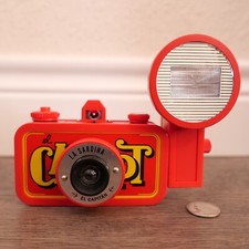 Macchina fotografica Lomography La Sardina El Capitan con flash funziona benissimo!!!