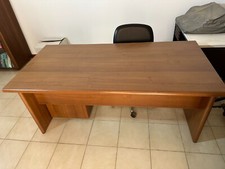 tavolo da ufficio cm nuovo da negozio!con cassettiera mobile e chiave! 160x80x71