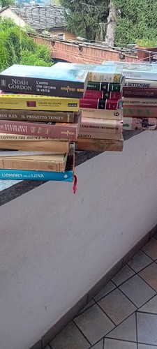 Lotto vecchi libri - lotto,