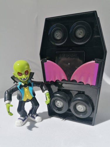 Little dracula bandai action - dracula,
