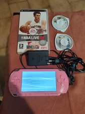 CONSOLE PORTABLE PSP 1004 K ROSA + AC ADAPTER ALIMENTATORE No. 4 Games + MEMORY