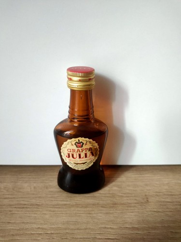 Liquore mignon grappa julia - liquore,