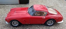 CMC 1 18 FERRARI 250 GT
