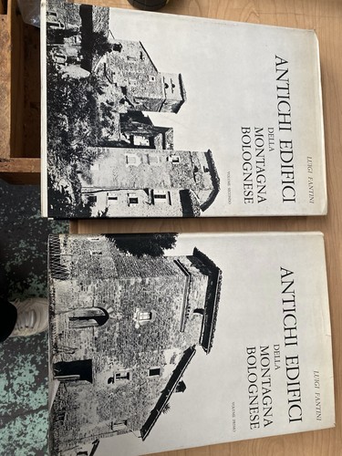Antichi edifici della montagna - edifici,