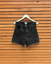 Bermuda pantaloncini jeans denim nero H&M vita alta vestibilità rilassata estivi taglia 10