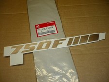 adesivo fianco sinistro t1