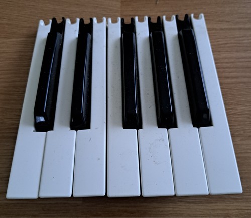 Ricambi sintetizzatore roland - ricambi,