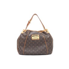 Louis Vuitton Monogram Canvas