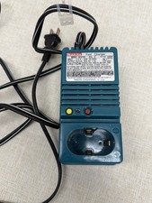 Makita DC9700 Fast Charger