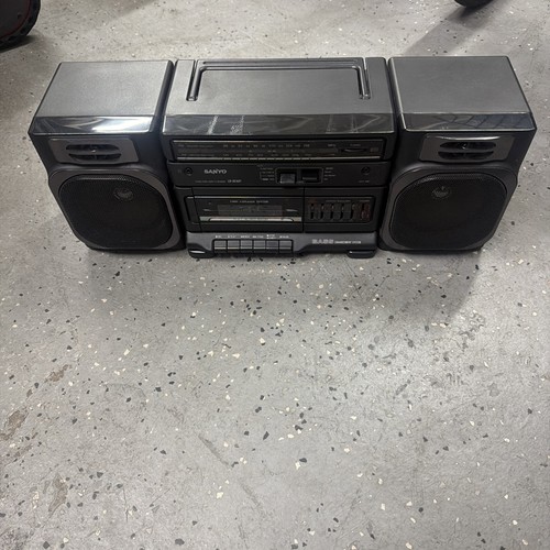 Stereo portatile vintage sanyo - vintage,