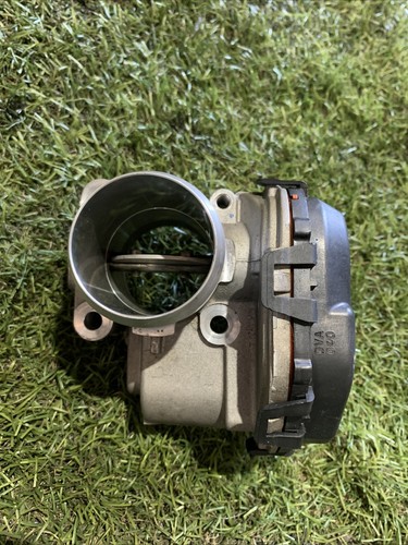 Corpo farfallato ford fiesta - ford,