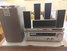 sistema dolby surround con 5 casse da 100w, subwoofer da 100w, lettore DVD/Mp