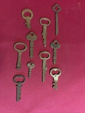 (10) Antica serratura porta
