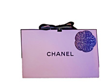 CHANEL SCATOLA GIFT BOX CARTONE BIANCO OPACO+FIOCCO NASTRO NERO+STICKER CAMELLIA