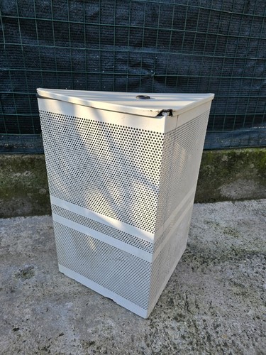 Particolare portaombrelli - particolare,