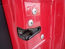 FRONT RIGHT DOOR LOCK /
