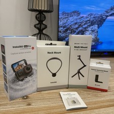 Insta360 Ace Pro  Action