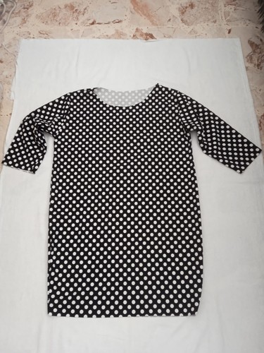 Vestito nero con - , pois