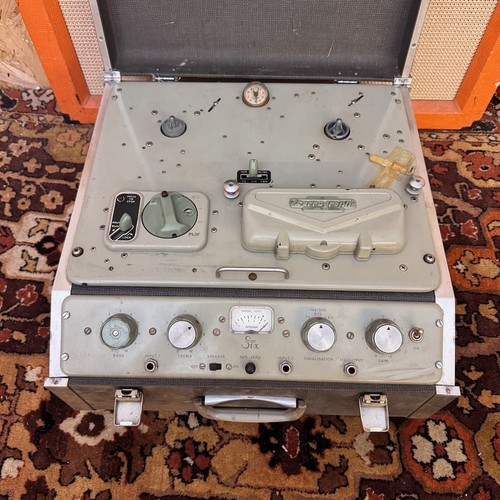 Registratore nastro vintage - a,
