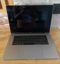 Macbook pro 2019  i7 Schermo 15" con Touch Bar